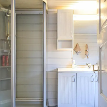 2 Bedroom Stunning In