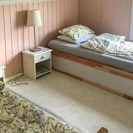 بيت للعطل 2 Bedroom Stunning In