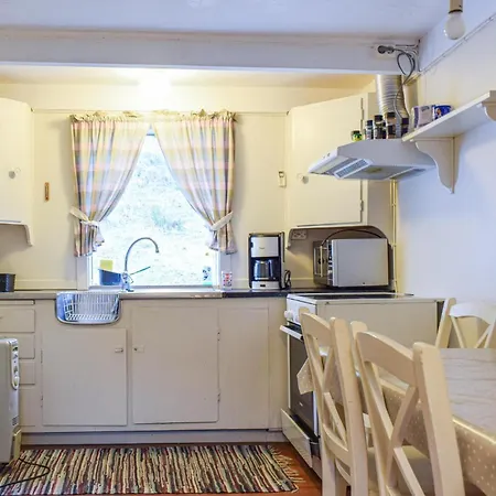 2 Bedroom Stunning In